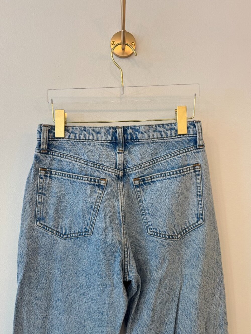 Abercrombie & Fitch The Loose High Rise Jeans - Picture 5 of 5